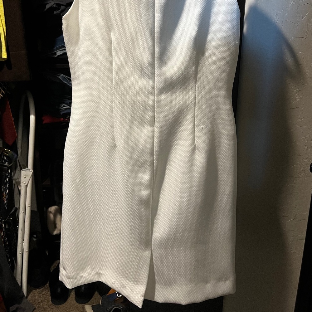 Tahari sleeveless white dress
